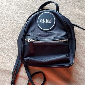 Guess bag back